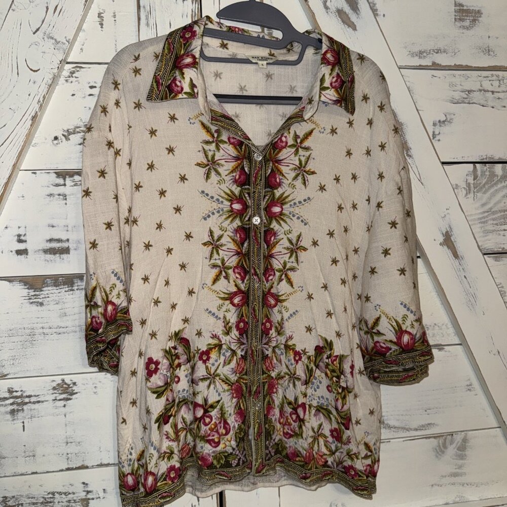 Max Studio Camp Shirt Size Large Cream Brown Floral Short Sleeve Button Woven